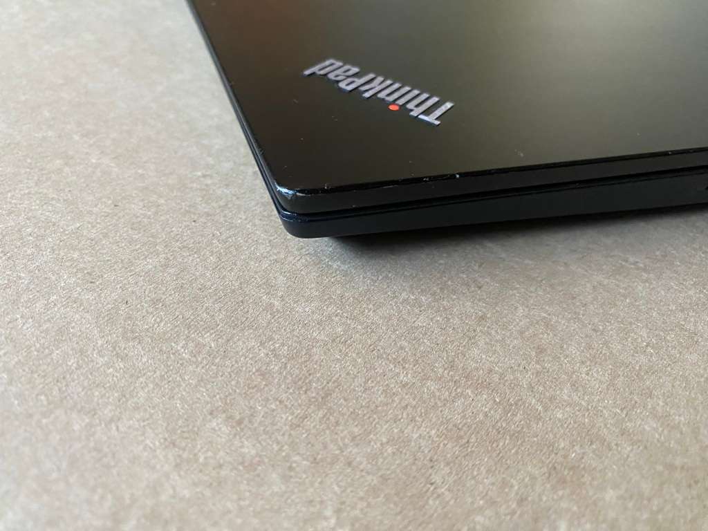 LENOVO THINKPAD E490|14`|CORE i5-8565U|1.80GHZ|16 GB RAM|256 GB SSD|WINDOWS 10 PRO 64-BIT OS